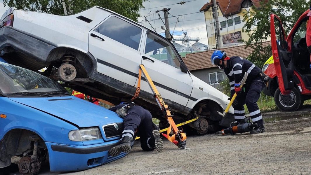 ISU Mureș, primul la concursul ”Descarcerarea din Autovehicule”