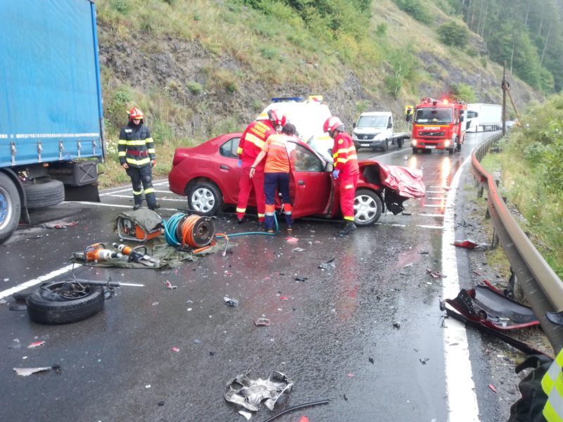 Accident mortal și circulație blocată, în județul Mureș