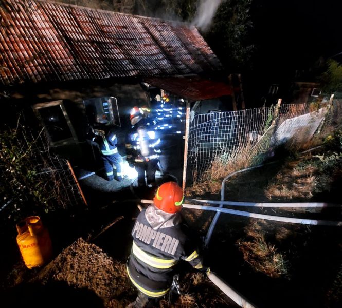 Incendiu la o casă de locuit în Satu Nou, comuna Gheorghe Doja, județul Mureș