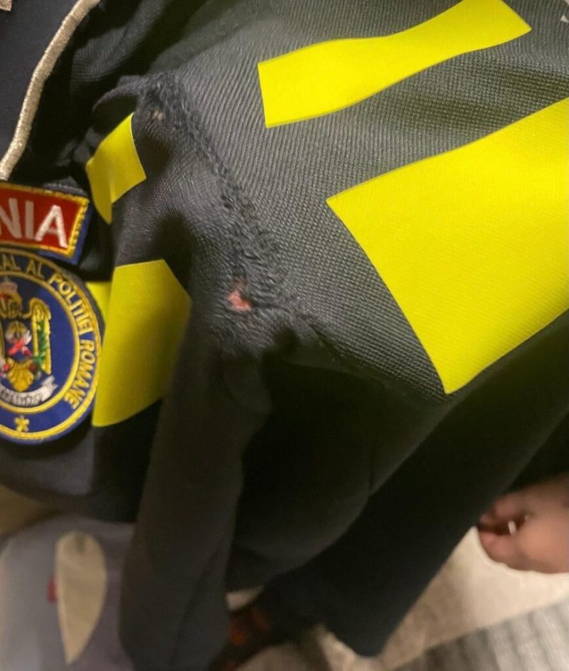 Sindicatul poliţiştilor reclamă calitatea noilor uniforme