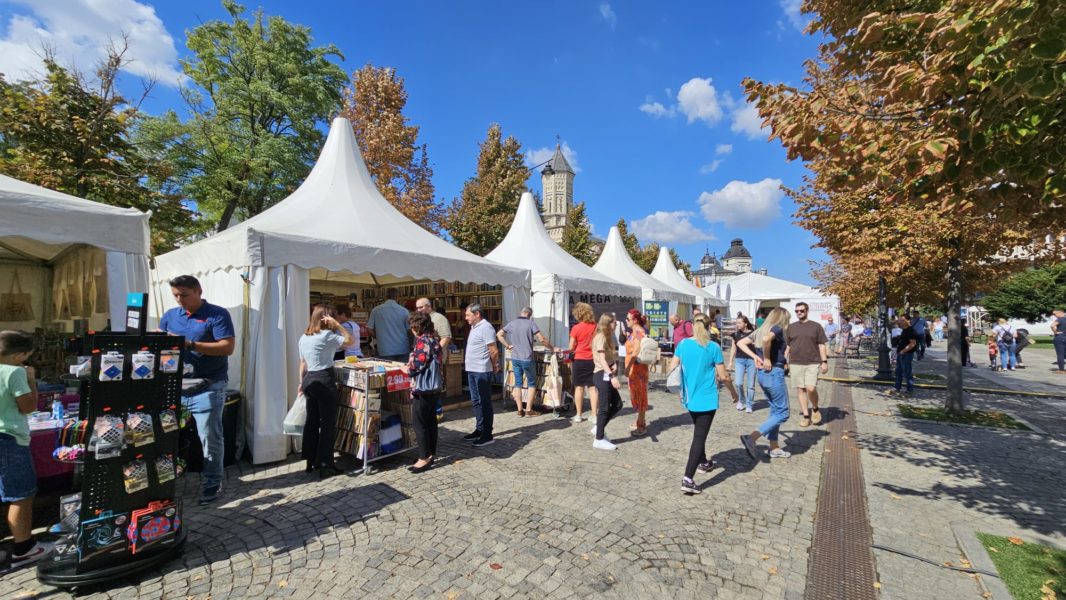  Târgul de Carte Gaudeamus Radio România – Iași, Ediția a patra ● 18 – 22 septembrie ● Bulevardul Ștefan cel Mare și Sfânt