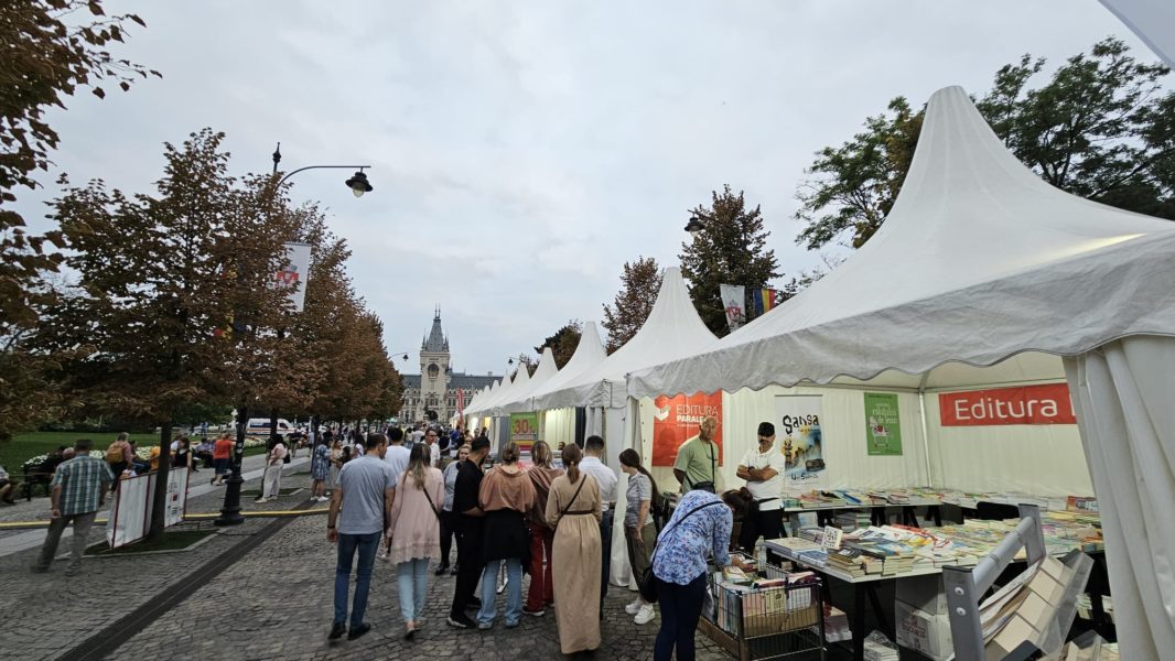 Târgul de Carte Gaudeamus Radio România, la Iași