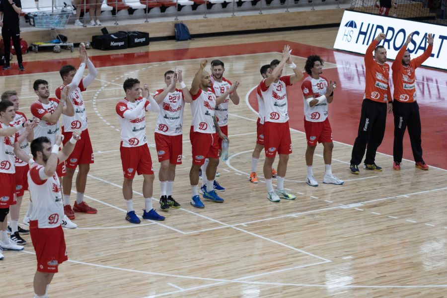 Dinamo își începe parcursul în Liga Campionilor la handbal Dinamo își începe parcursul în Liga Campionilor la handbal