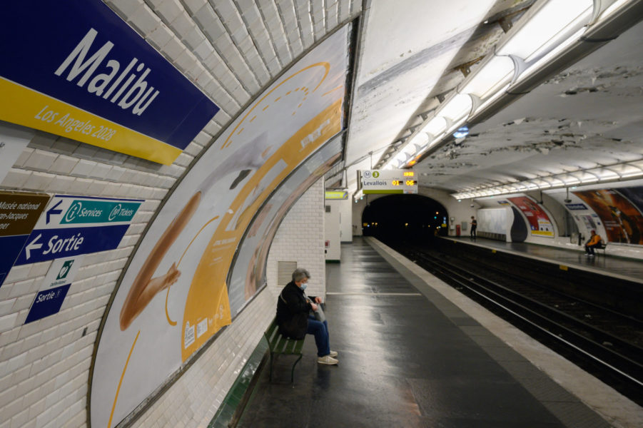 Ștafeta Jocurilor Olimpice a fost predată către Los Angeles prin redenumirea stațiilor de metrou