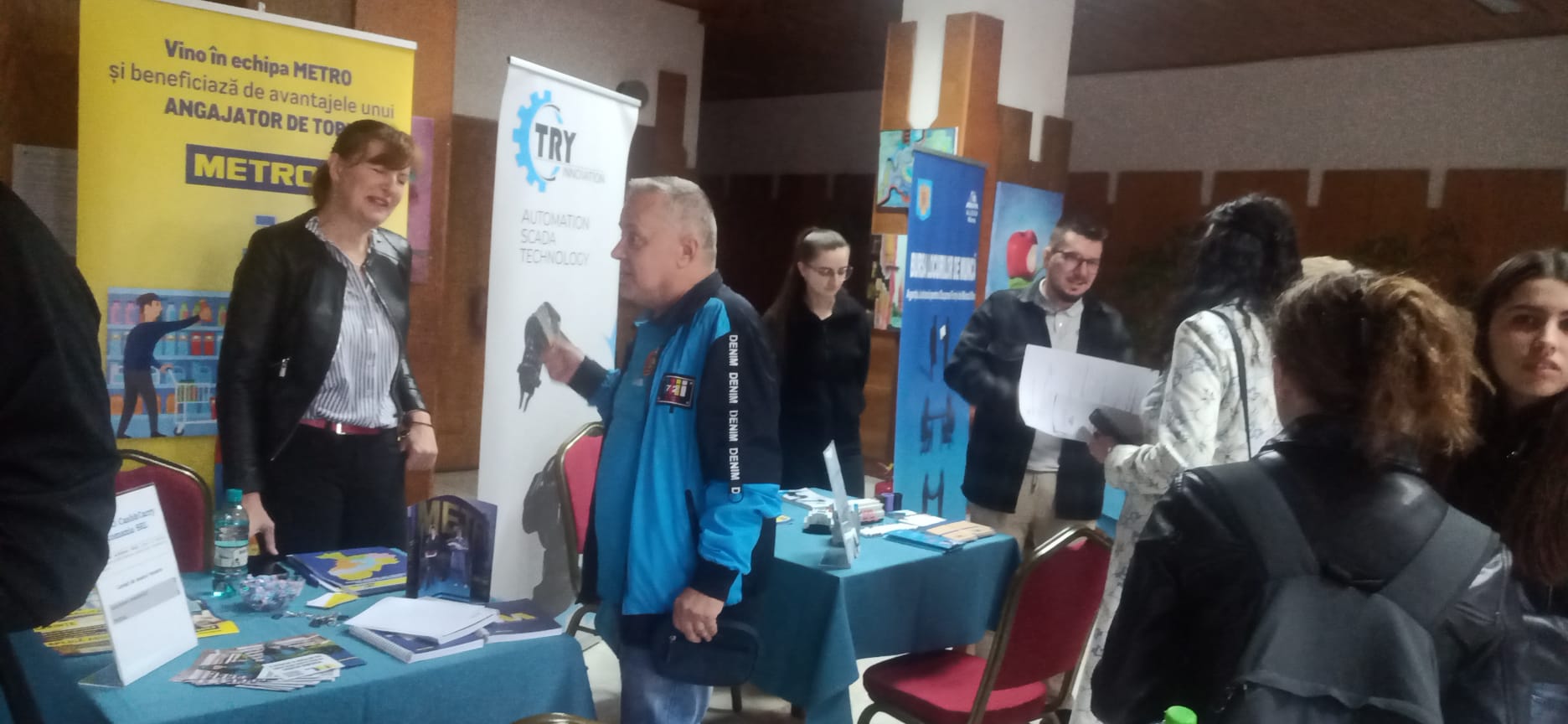 Absolvenții de liceu mureșeni sunt tot mai puțin interesați de un loc de muncă Absolvenții de liceu mureșeni sunt tot mai puțin interesați de un loc de muncă