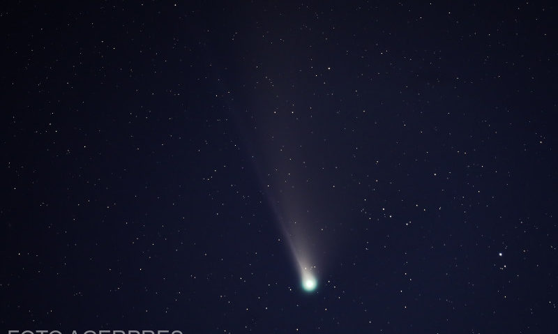 “Cometa Secolului” poate fi văzută cu ochiul liber “Cometa Secolului” poate fi văzută cu ochiul liber