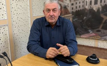 Agricultura în luna lui Gustar