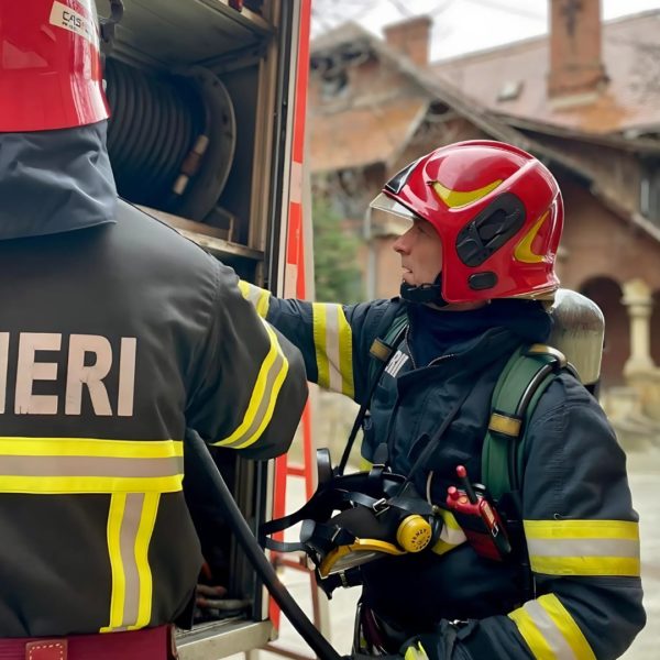 Specialiștii de la ISU Mureș se antrenează cu experți francezi