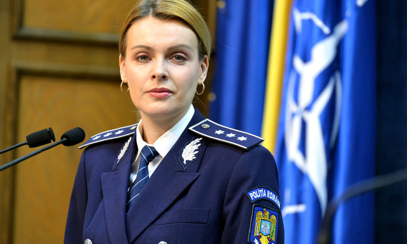 Peste 300 de sesizări la posibile incidente electorale, semnalate pe parcursul nopţii Peste 300 de sesizări la posibile incidente electorale, semnalate pe parcursul nopţii