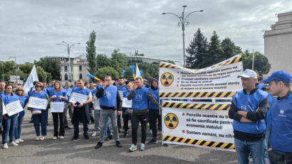 Sindicatele din Energie protestează în faţa Ministerului Muncii