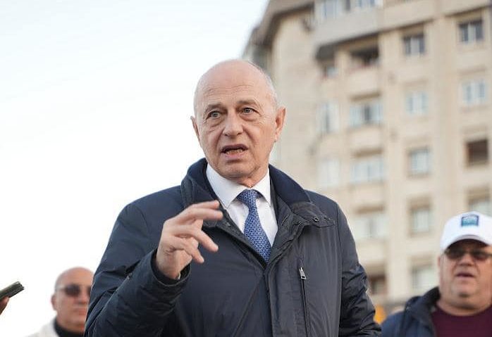 Mircea Geoană, independent, cere oamenilor să iasă duminică la vot în număr cât mai mare