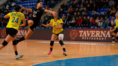 Liga Națională de handbal feminin, înainte de pauză