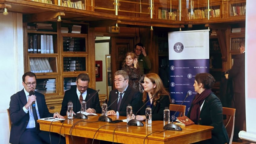 În liceu se va studia disciplina „Istoria comunismului din România”