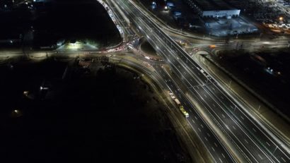 Circulaţia va fi deschisă pe 15,7 km din autostrada Sibiu-Piteşti, între Piteşti-Curtea de Argeş