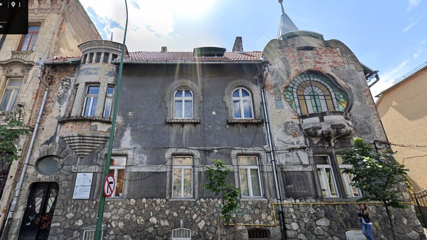 Aproape 10.000 de construcţii din Braşov vor fi expertizate vizual pentru risc seismic