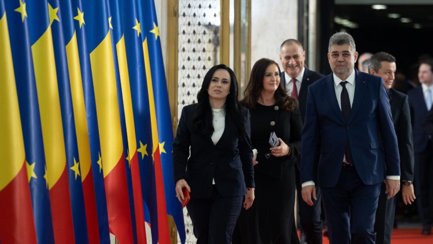 Ordonanţa „Trenuleţul”, în discuţia liderilor coaliţiei de guvernare, la Palatul Victoria Ordonanţa „Trenuleţul”, în discuţia liderilor coaliţiei de guvernare, la Palatul Victoria