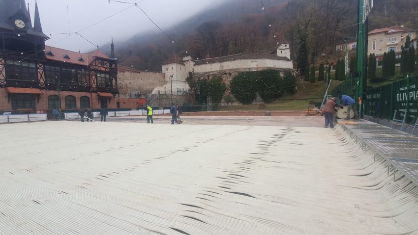 Se deschide patinoarul în aer liber de la Baza Sportivă Olimpia Brașov