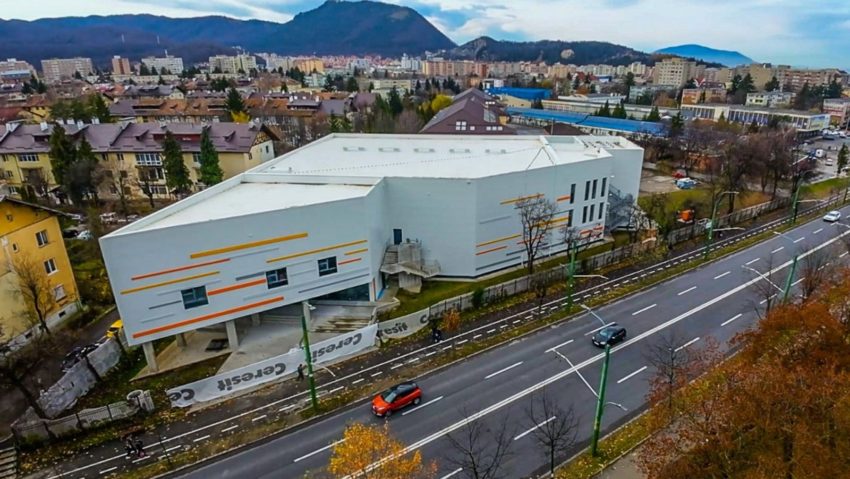 Noua sală de sport a Şcolii Gimnaziale nr.2 Brașov va fi amenajată doar pentru elevi Noua sală de sport a Şcolii Gimnaziale nr.2 Brașov va fi amenajată doar pentru elevi