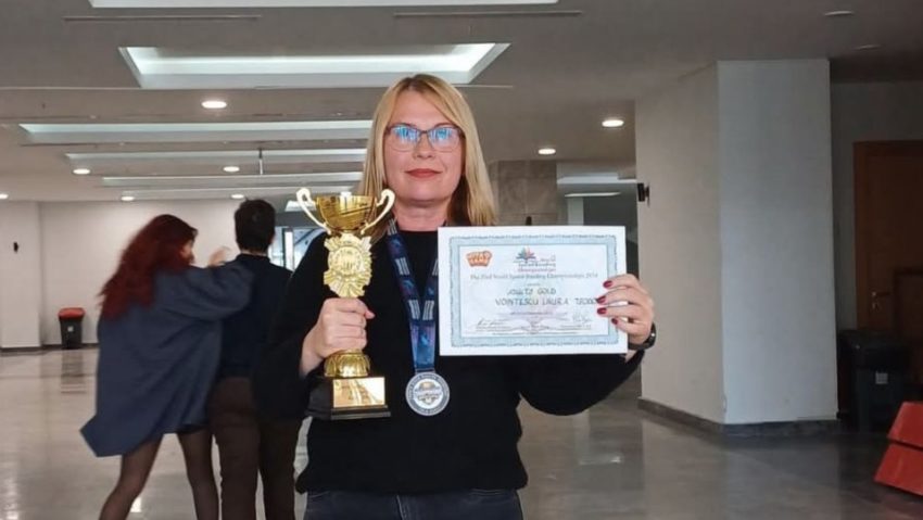 Cea mai rapidă cititoare din lume este o româncă Cea mai rapidă cititoare din lume este o româncă