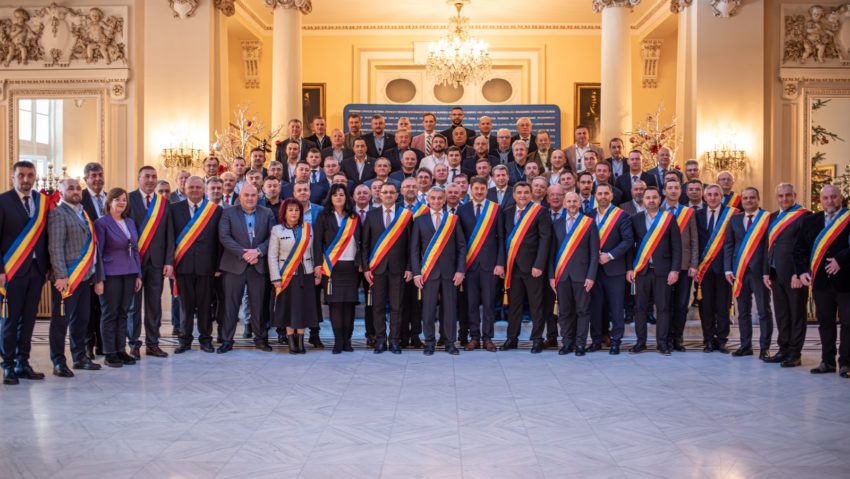 Primarul din Sovata, ales secretar al Asociaţiei Oraşelor din România Primarul din Sovata, ales secretar al Asociaţiei Oraşelor din România