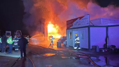 Pagube de peste 500.000 de lei produse de incendiul de la atelierul auto din Odorheiu Secuiesc