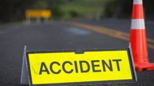 Circulație blocată în localitatea mureșeană Dumbrăvioara, din cauza unui accident