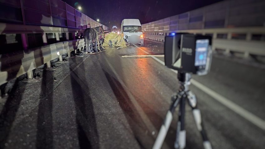 Mureș: Căruțaș, rănit grav de un autoturism Mureș: Căruțaș, rănit grav de un autoturism