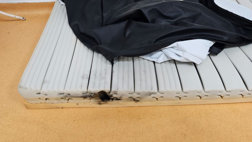 Incendiul de la Spitalul din Miercurea Ciuc a izbucnit din cauza unei țigări aprinse Incendiul de la Spitalul din Miercurea Ciuc a izbucnit din cauza unei țigări aprinse
