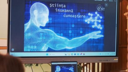 245 de elevi din Braşov şi Sighişoara primesc îndrumare pentru alegerea unui viitor educaţional şi profesional prin proiectul „Ştiinţa înseamnă cunoaştere”