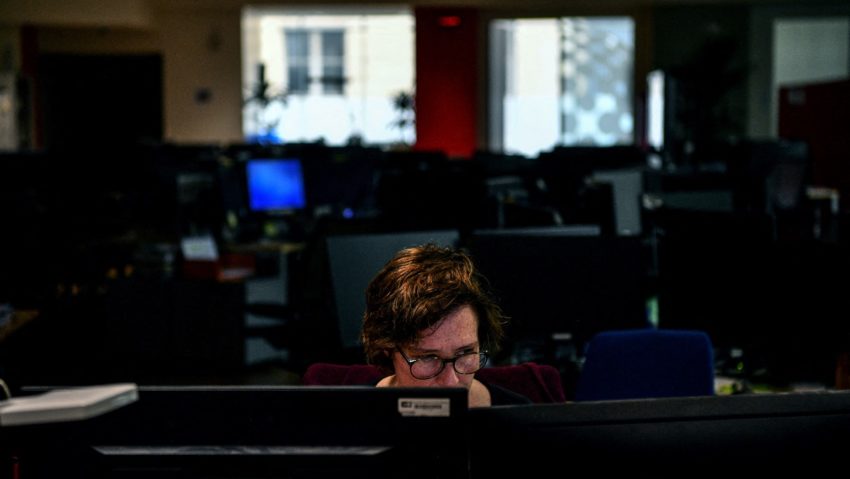 Angajările la stat continuă: aproape 900 de joburi sunt disponibile online
