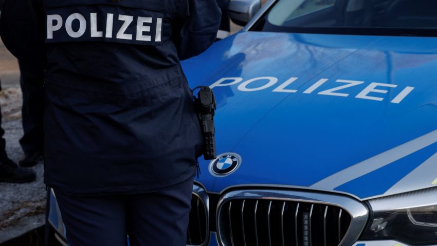 Mai multe persoane rănite la Munchen după ce o maşină a intrat într-un grup de pietoni Mai multe persoane rănite la Munchen după ce o maşină a intrat într-un grup de pietoni