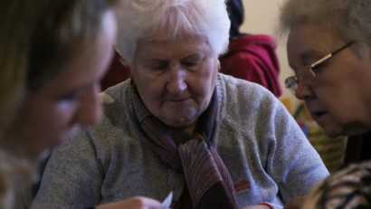 Vârstnicii din Harghita sunt așteptați la centrele de zi Caritas
