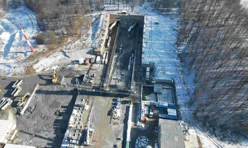 Patru tuneluri sunt forate pe traseul viitoarei căi ferate Braşov – Sighişoara Patru tuneluri sunt forate pe traseul viitoarei căi ferate Braşov – Sighişoara