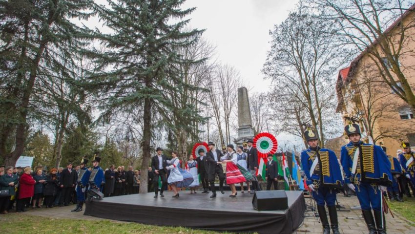 UDMR: Trei zile de evenimente comemorative la Tg.Mureș, cu ocazia Zilei Maghiarilor de Pretutindeni