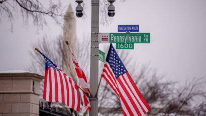 Washingtonul a făcut un apel la cetăţenii americani din întreaga lume să fie vigilenţi