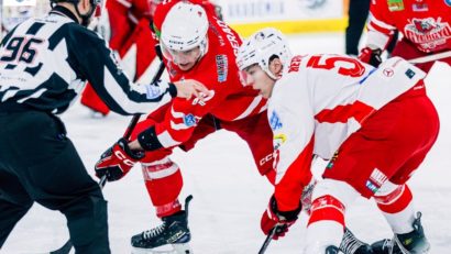 Au început „sferturile” în Erste Liga de hochei
