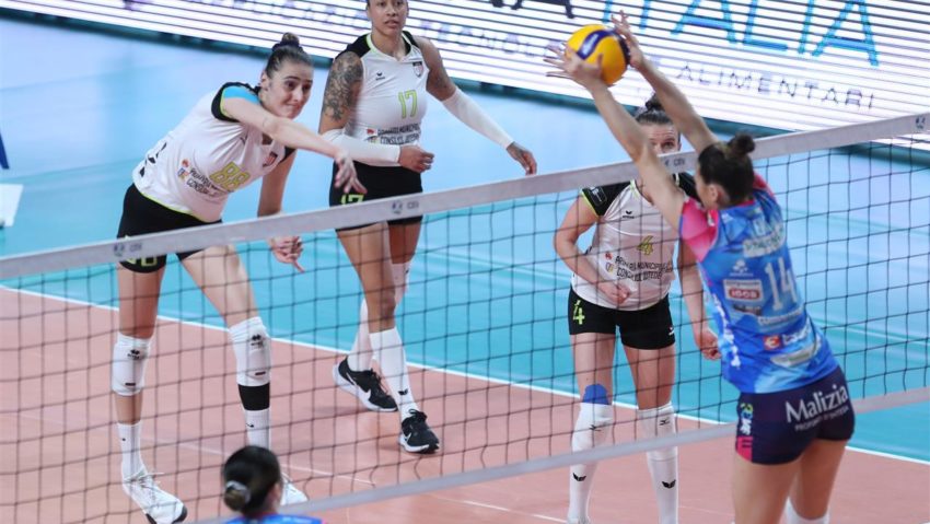 Volei Alba Blaj, înfrângere la Novara, în turul finalei CEV Cup