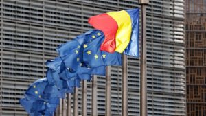 Comisia Europeană analizează măsurile luate de Guvernul de la Bucureşti pentru reducerea deficitului bugetar Comisia Europeană analizează măsurile luate de Guvernul de la Bucureşti pentru reducerea deficitului bugetar