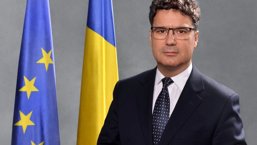 Rectorul SNSPA sesizează organele de anchetă privind semnăturile candidatului George Simion Rectorul SNSPA sesizează organele de anchetă privind semnăturile candidatului George Simion