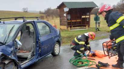 Accident grav cu 6 victime, luni dimineața între Dămieni şi Mătrici, jud. Mureș
