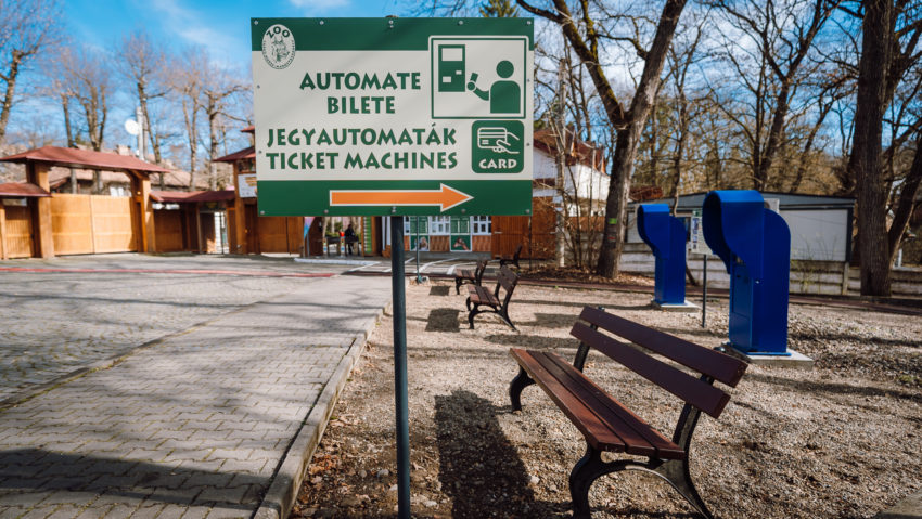 Automate moderne de bilete, la Zoo Târgu Mureş Automate moderne de bilete, la Zoo Târgu Mureş