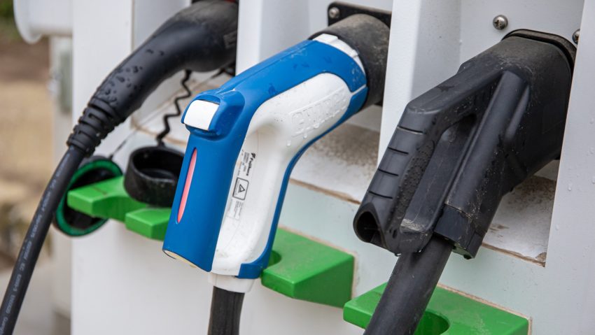 10 noi stații de reîncărcare pentru vehicule electrice, la Tg.Mureș