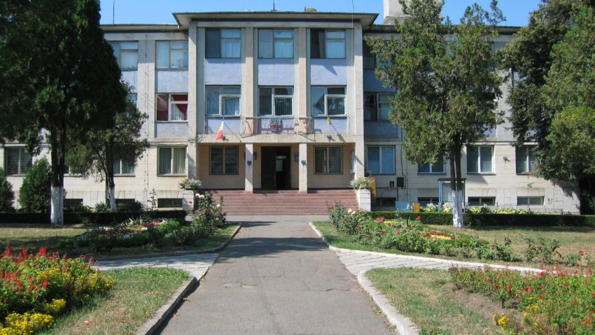 28 de posturi, desfinţate la Primăria Luduş 28 de posturi, desfinţate la Primăria Luduş