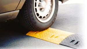Traficul rutier se desfășoară cu dificultate pe DN1, la Comarnic și Nistorești