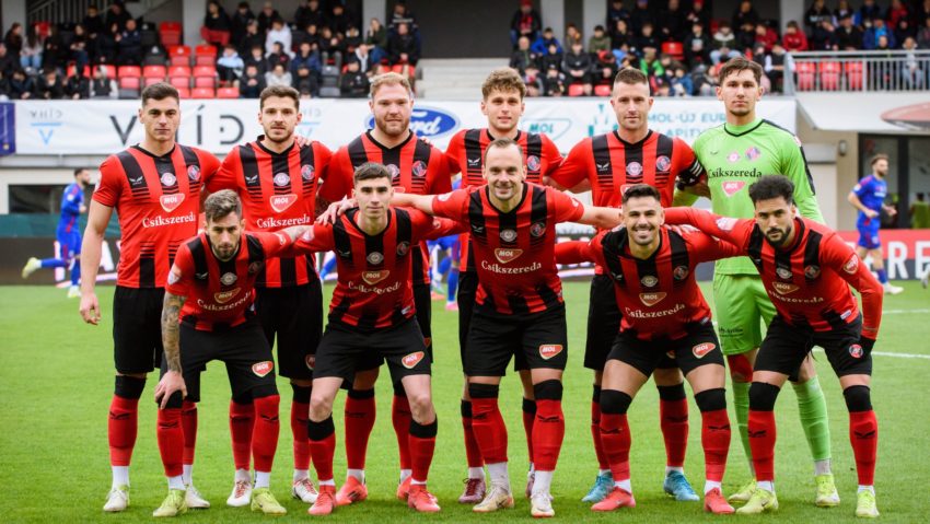 Fotbaliștii ciucani rămân lideri în Liga a II-a Fotbaliștii ciucani rămân lideri în Liga a II-a