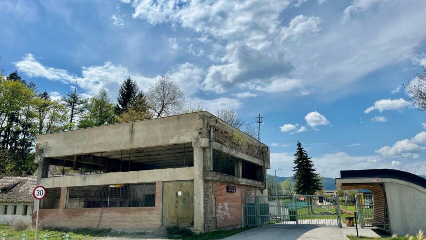 Primăria vrea să renoveze fostul ștrand balnear din Miercurea Ciuc