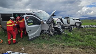 Trafic blocat pe DN 13, în județul Brașov, din cauza unui accident