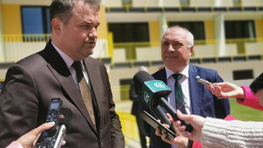 Cămin studenţesc nou inaugurat la UMFST Târgu Mureş Cămin studenţesc nou inaugurat la UMFST Târgu Mureş