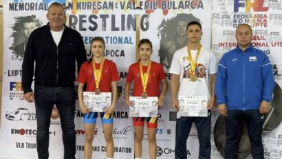 Luptătorii mureșeni, medaliați la turneul de lupte „Wrestling Challenge” de la Cluj
