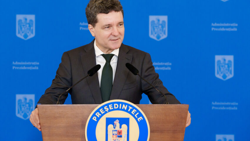Întâlnirea președintelui Nicușor Dan cu liderii PSD, PNL, USR și UDMR de aseară de la Palatul Cotroceni s-a finalizat cu niciun rezultat Întâlnirea președintelui Nicușor Dan cu liderii PSD, PNL, USR și UDMR de aseară de la Palatul Cotroceni s-a finalizat cu niciun rezultat